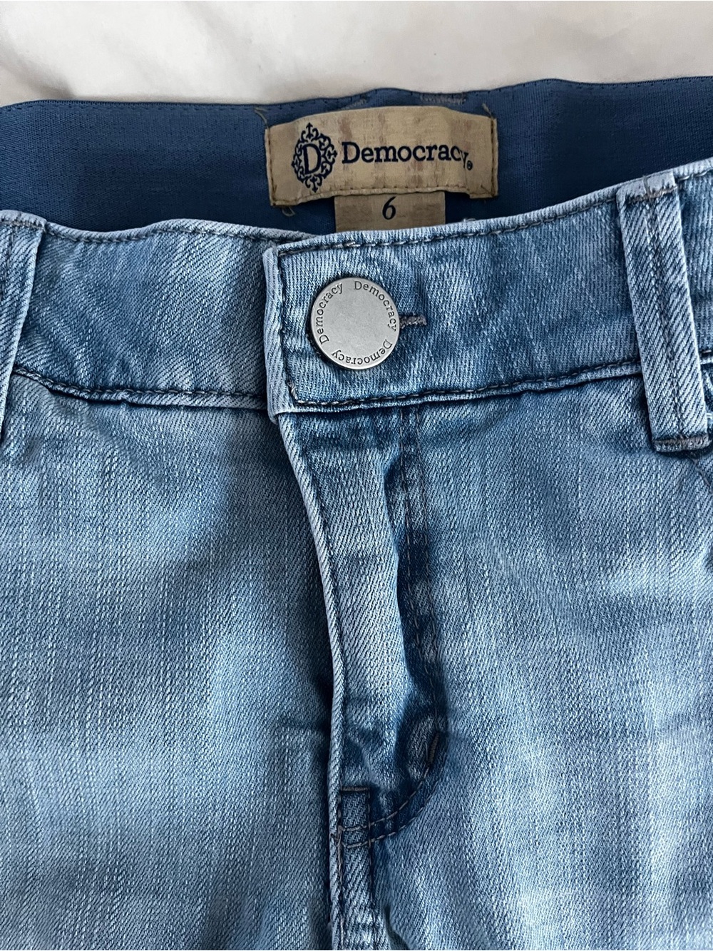 Democracy Ab technology Blue Denim Jeans with raw hem